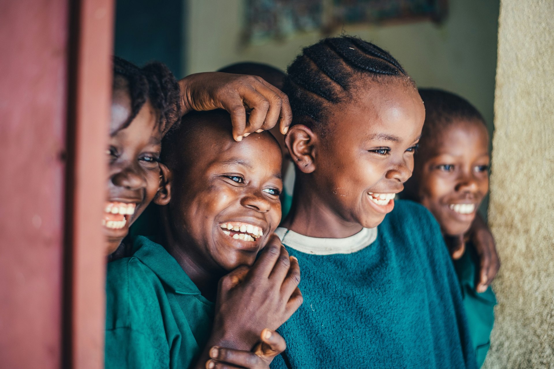 Soutenir la communication au service de l’éducation et de la recherche en Afrique.